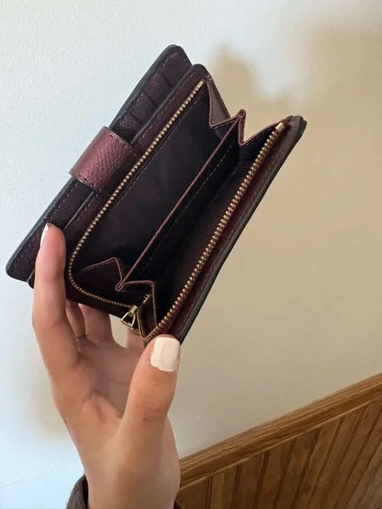 COACH Two-Tone Burgundy Leather Wallet with brass hardware - Picture 2 of 3